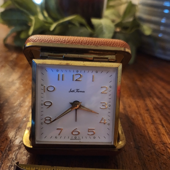 Seth Thomas Accents Rare Vintage Seth Thomas Travel Alarm Table